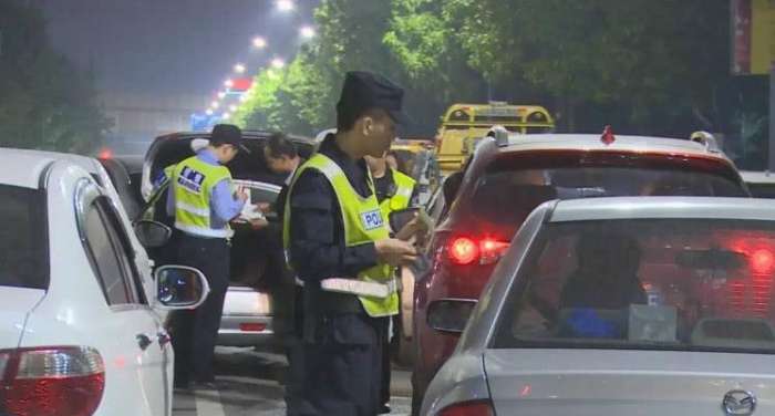 中秋節期間, 將嚴查這四種交通違章行為, 一經發現吊銷駕證
