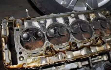 汽車發動機積碳清洗方法