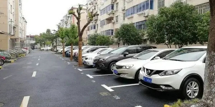 小區車輛長期停多久算僵尸車
