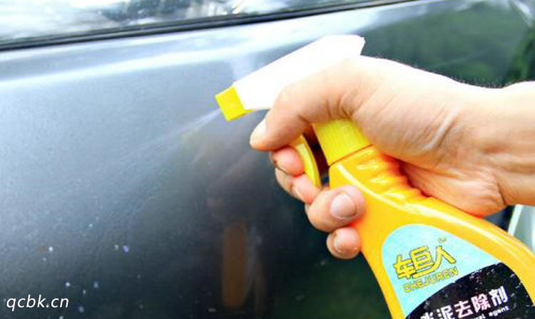 汽車(chē)玻璃防霧劑使用方法
