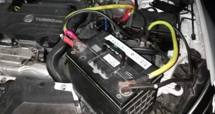 汽車燈沒關導致電瓶沒電了怎么辦
