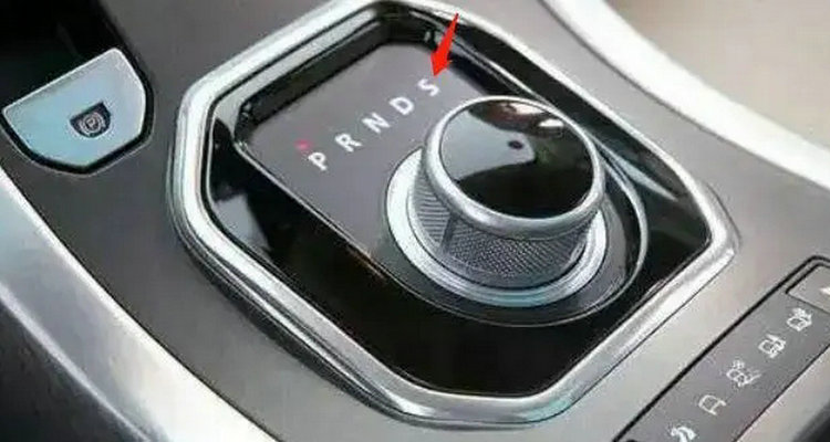 自動(dòng)擋車(chē)行駛中能不能從D掛到S檔位