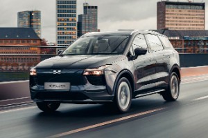 愛馳u5純電動汽車怎么樣 續航可達503km(車身長達4.6米)