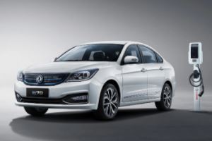 東風e70電動汽車報價 東風e70新車僅售13.88萬（續航能力好）