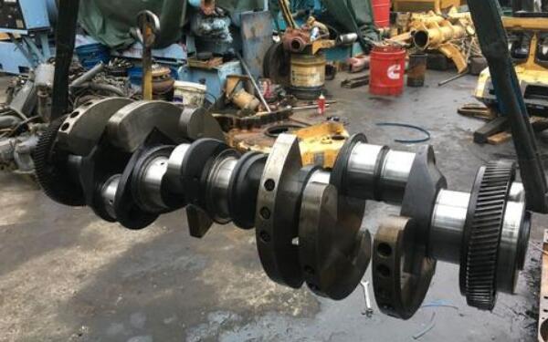 發動機曲軸是什么 發動機曲軸故障及修復方法	