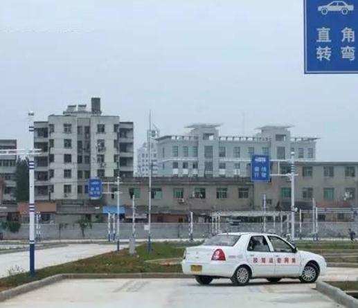 學駕照要多久可以拿到駕照，不出意外45天可拿證