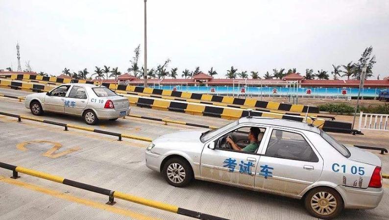 科目二五次不過(guò)，就等于回爐重造