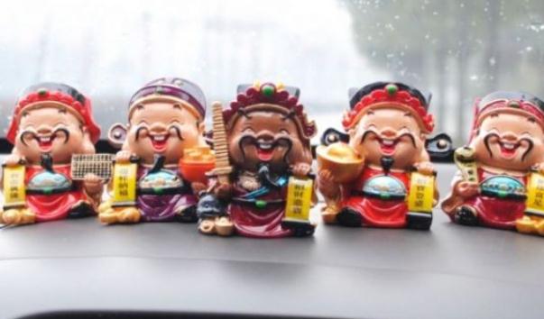 汽車擺件飾品大全圖片及價格，精致為首選（與車內飾協調）