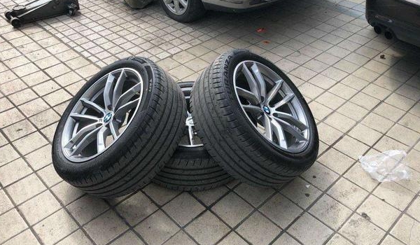 防爆胎和普通的輪胎有什么區別 具體分三方面（材質/防爆標識/安全性）