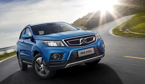 北汽x55報(bào)價(jià)及圖片，16款二手車(chē)報(bào)價(jià)2萬(wàn)起（市場(chǎng)早已停售）
