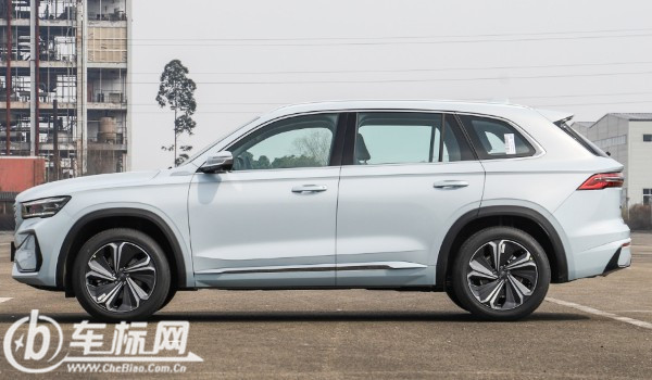 吉利星越l怎么樣值得購買嗎 車身長達4.7米(采用沃爾沃2.0T發動機)