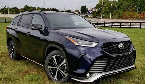 豐田漢蘭達(dá)怎么樣值得買嗎 車身長(zhǎng)達(dá)4.9米(百公里油耗10.9L)