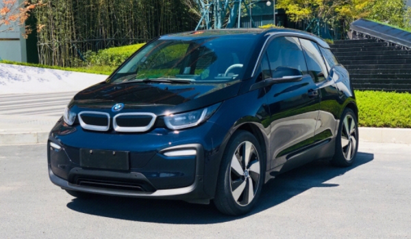 寶馬i3純電動(dòng)汽車(chē)值得買(mǎi)嗎 寶馬i3純電動(dòng)汽車(chē)值得買(mǎi)