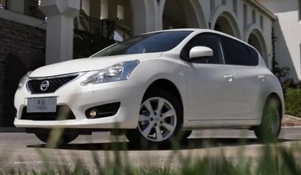 日產騏達和大眾polo哪個好 騏達馬力可達122匹(車身長達4.3米)