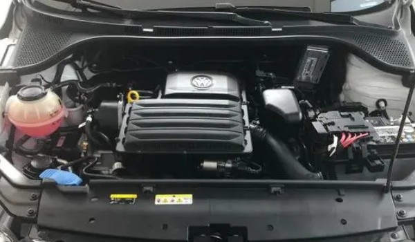 捷達(dá)va3這車怎么樣值得購買嗎 油耗實(shí)測(cè)6.4L(馬力可達(dá)112匹)