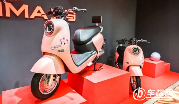 立馬電動車怎么樣 質(zhì)量好、超強(qiáng)核磁動力機(jī)、獨(dú)創(chuàng)防盜鎖