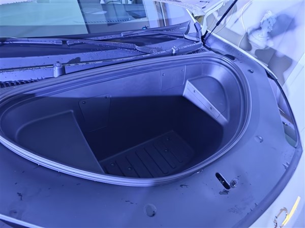 滿油滿電續航超1600km 比亞迪全新海獅06上市：13.98萬起
