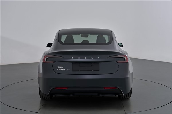 特斯拉Model 3 實(shí)車亮相：續(xù)航全系最長(zhǎng) 有望9月上市