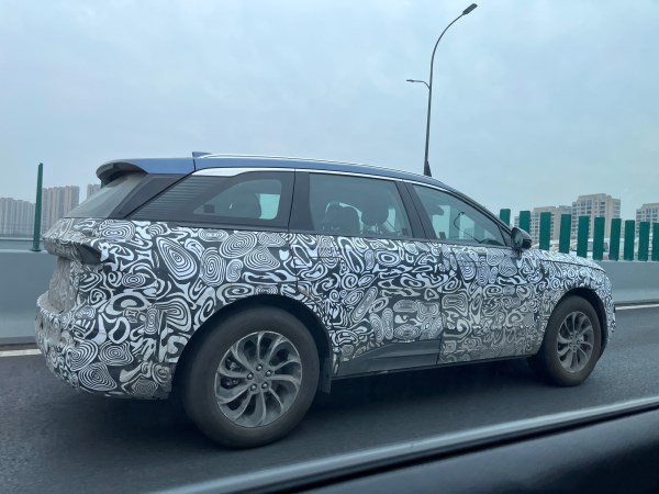 外觀大變樣!全新林肯航海家路試車曝光 采用全新設計語言