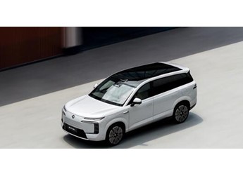 寶馬X7同級(jí)的豪華SUV只賣(mài)29.98萬(wàn)！騰勢(shì)N8L一圖看懂