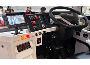 兩款專為日本打造 比亞迪J6、J7、K8純電巴士亮相東京車展